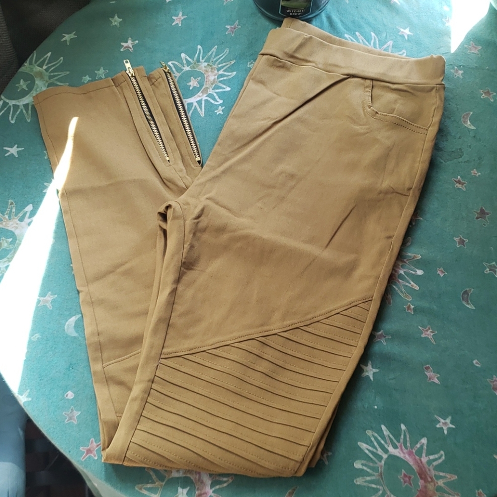 BOUTIQUE Moto Camel Pants